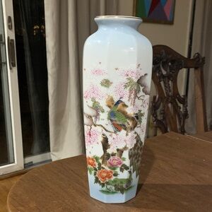 1970’s Porcelain peacock Vase - White with Multicolor Motif